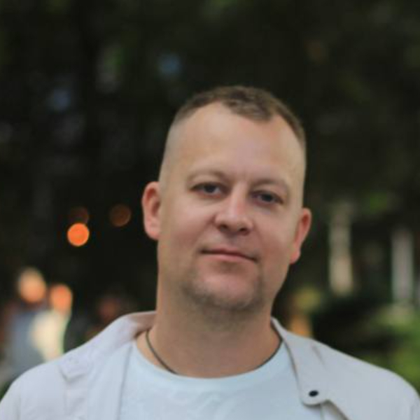 Иван Новиков 