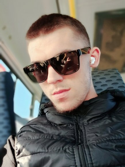 Anatolii Uhkov
