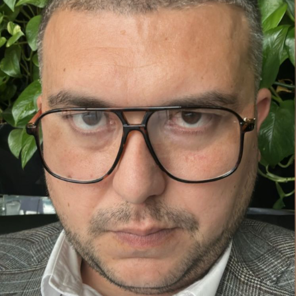 Rustam Babajanov