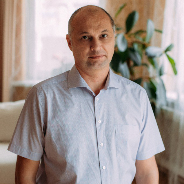 Валера Мозолев