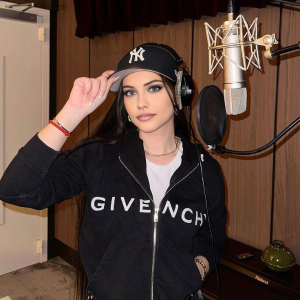 djnastyusha_sassydee