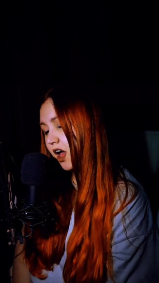 Ксения Reira 