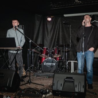 ТИ-РЕ - обложка альбома