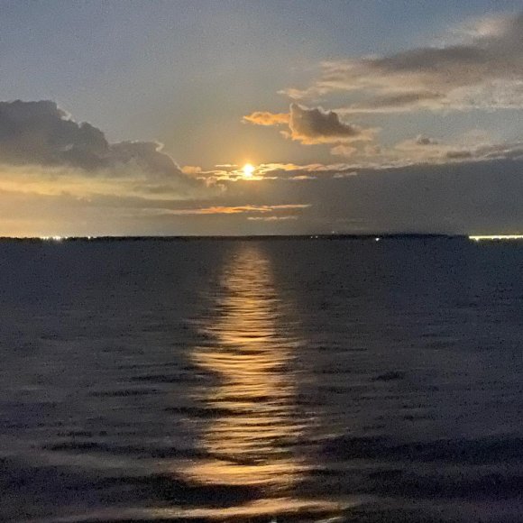 Обложка трека