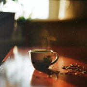 Автор слов - Иван чай.  Песн- Почему с тобой тогда оставили.