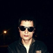 а за окном метель метет