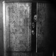 indifferent - apartment 666 - фото