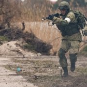 Автор песни Игорь Бакань, поёт ии - Работайте братишки - фото