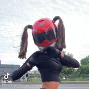 Мото Таня