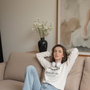 OLESYA AI - Невидимый Ангел