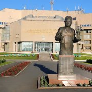 Врачам центра Илизарова.... - автор Евгений Русских