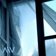 ЛiV & Sulya - Пусть войдёт ветер