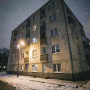 Чертаново Серое - Пятиэтажки держат небо