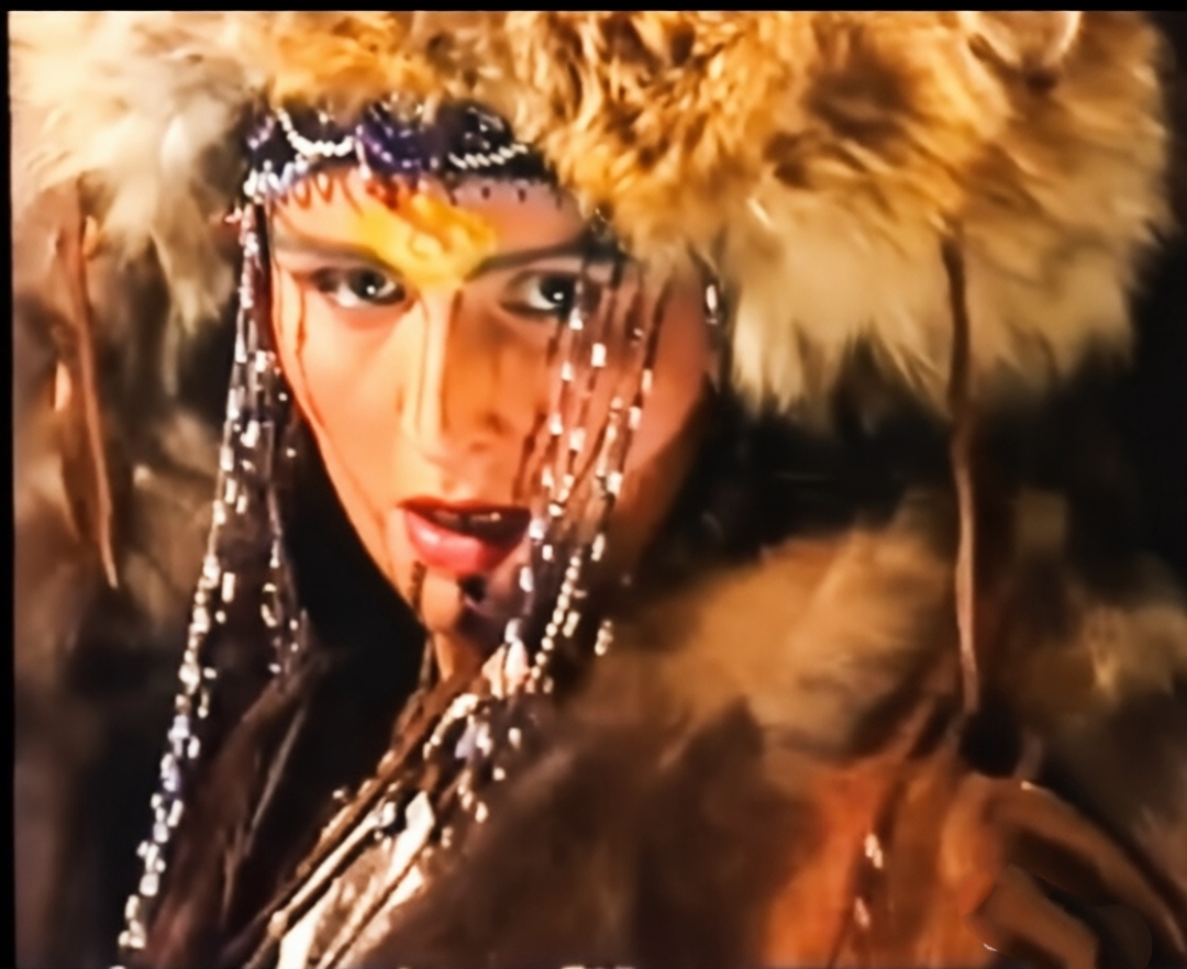 Шаманка-Отрокова Анна (кадр из кинофильма о Чингисхане" 2003г.