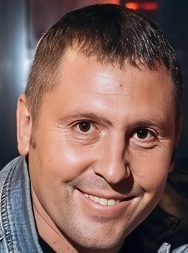 Мордвинцев Сергей Владимирович.