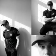 Фото
